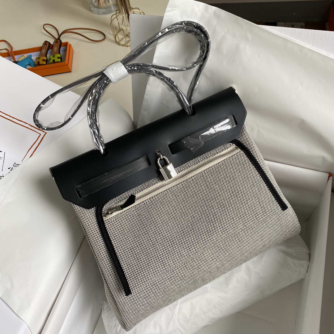 에르메스 에르백31 페가수스 한정판 블랙 은장